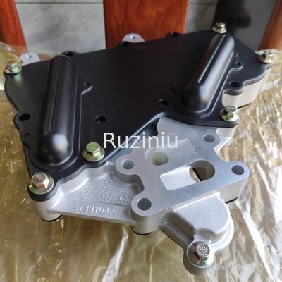 4133Y042 Perkins Motor Parçaları C7.1 C6.6 İçin Yağ Radyatörü / Soğutucu Tertibatı